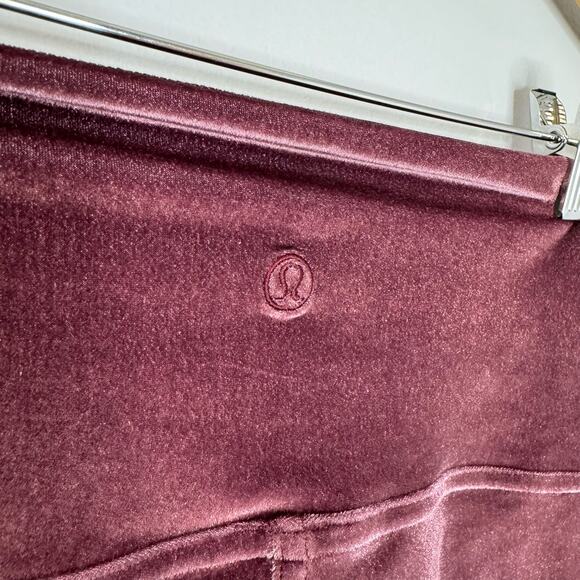 Lululemon Wunder Lounge High-Rise Tight 28" Velvet Garnet Women's 4 - Picture 9 of 12